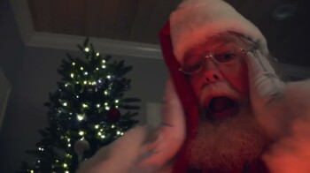 Santa Accidentally Lights Stocking on Fire! Santa Accidentally Lights Stocking on Fire!